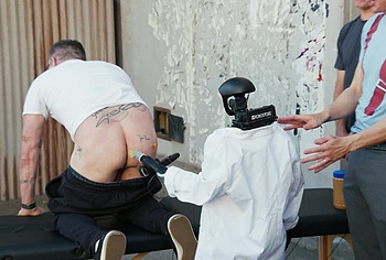 Steve-O Frontal Nude and Anal Fingering Scene in Jackass Best And Last