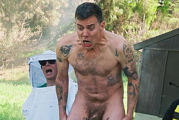 Steve-O Frontal Nude and Anal Fingering Scene in Jackass Best And Last