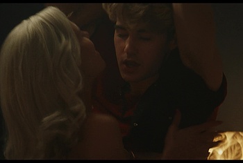 Daniel Dale Nude And Hot Shower Scenes in The Shards