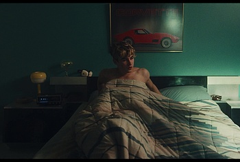 Daniel Dale Nude And Hot Shower Scenes in The Shards