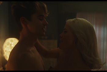 Daniel Dale Nude And Hot Shower Scenes in The Shards