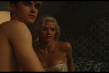 Daniel Dale Nude And Hot Shower Scenes in The Shards