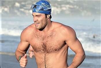 George Stults Nude And Hot Photos