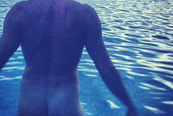 Tyler Blackburn Cut Cock Slip and Nude Photos
