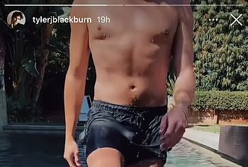 Tyler Blackburn Cut Cock Slip and Nude Photos