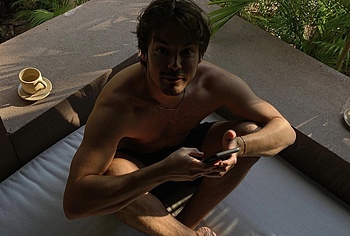 Tyler Blackburn Cut Cock Slip and Nude Photos