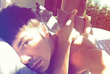 Tyler Blackburn Cut Cock Slip and Nude Photos