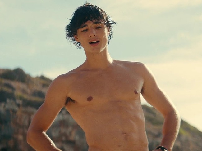 Fernando Lindez Nude And Hot Scenes in The Last Sunrise