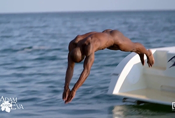 Collins Egege Frontal Nude Uncensored in Adam sucht Eva