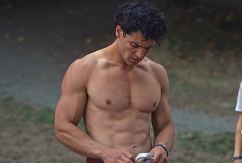 Kyle Clark Shows Nude Muscle Torso In Crew Girl