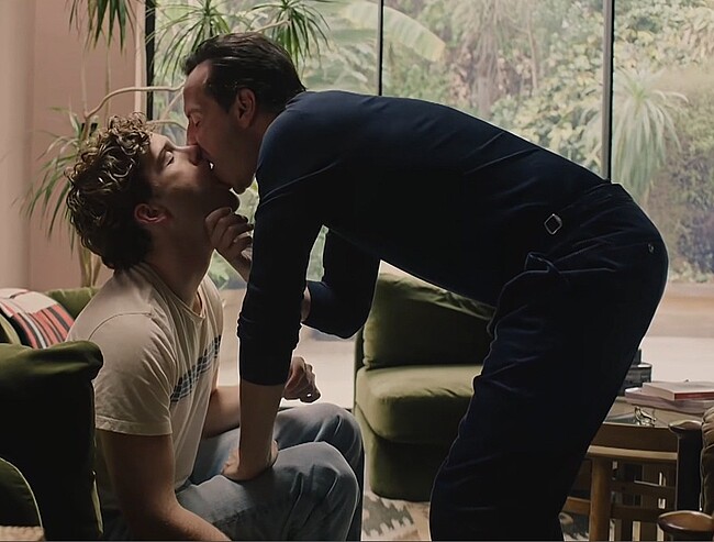 Leo Reich and Andrew Scott Hot Gay Scenes in It Gets Worse