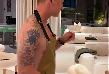 Ronan Keating Nude Selfie