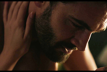 Tom Bateman Nude And Sex Scenes in The Love Hypothesis