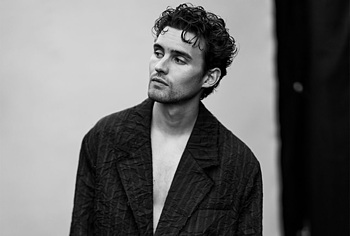Michael Johnston shirtless and sexy photos