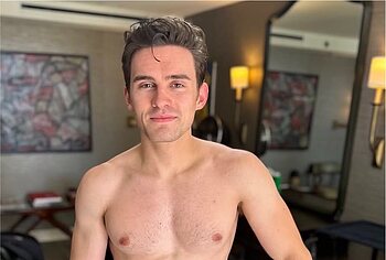 Michael Johnston shirtless and sexy photos