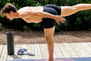 Michael Johnston shirtless and sexy photos