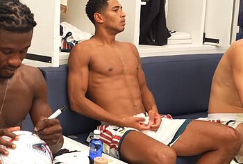 Jude Bellingham Nude And Cock Bulge Photos