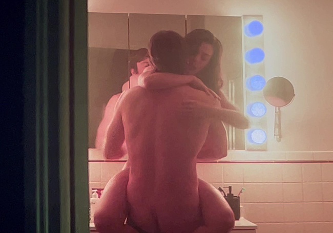 Josh Hartnett Nude And Sex Scenes in Verity