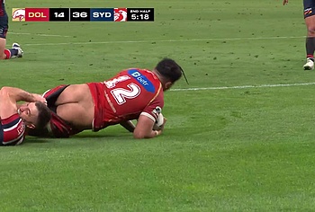 Kulikefu Finefeuiaki Nude Ass Oops Moment
