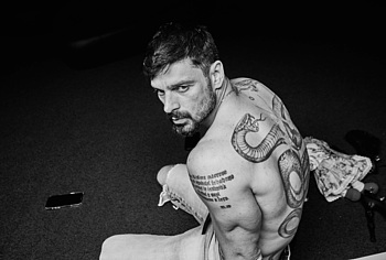 Michele Morrone Big Cock Slip And Underwear Pics