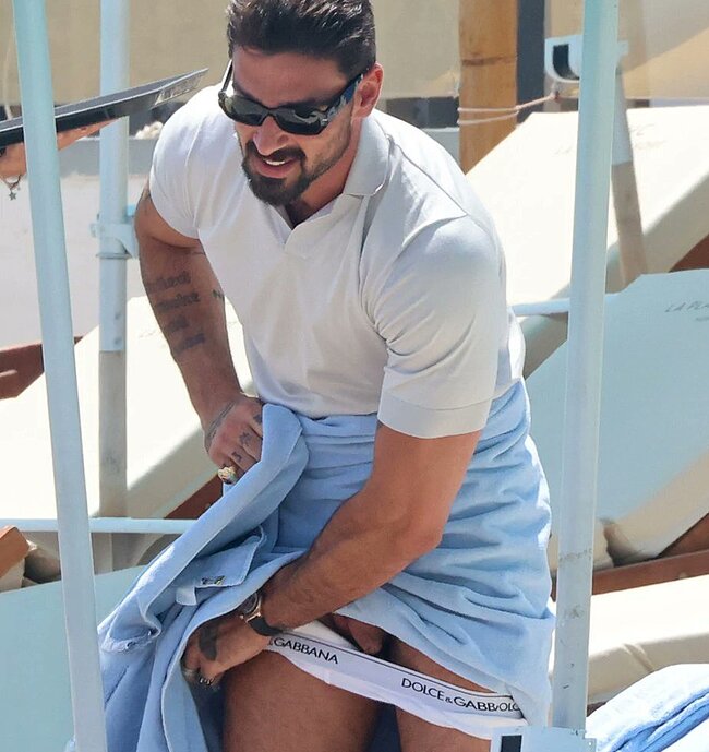 Michele Morrone Big Cock Slip And Underwear Pics