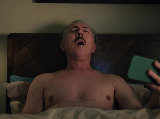 Alan Cumming Jerk Off and Dick Bulge Scenes in Tip Toe